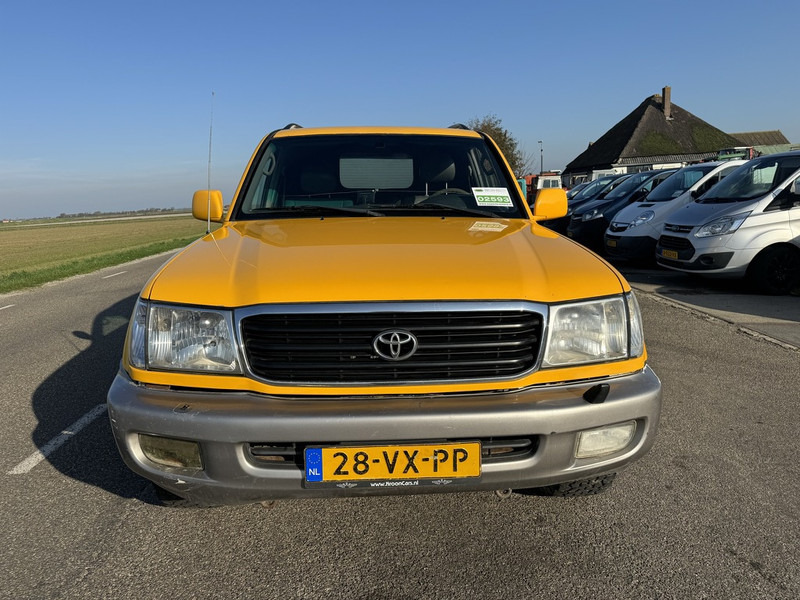 Toyota Land Cruiser - Легковий автомобіль: фото 2 Toyota Land Cruiser - Легковий автомобіль: фото 2