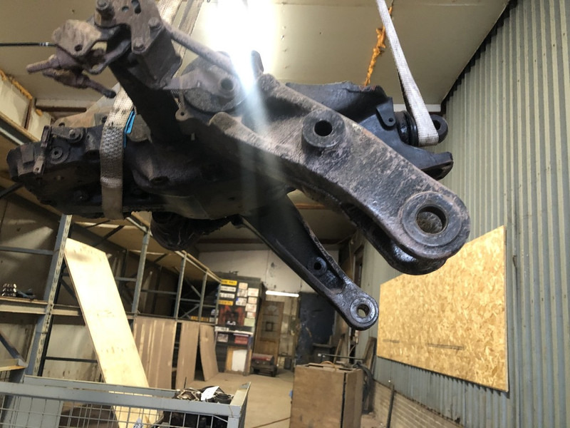 Massey Ferguson 3801 411 - Запчастини: фото 4 Massey Ferguson 3801 411 - Запчастини: фото 4