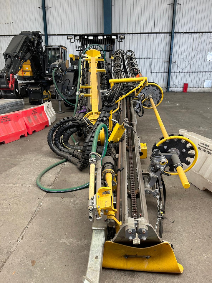 Установка для горизонтального буріння Atlas Copco (Epiroc) Boltec EC: фото 7