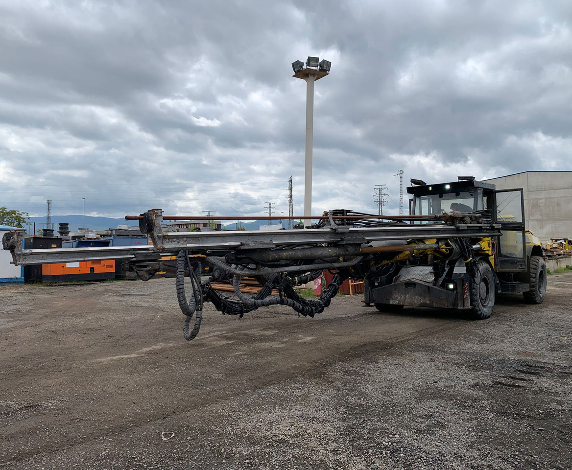 Atlas Copco L2C - Установка для горизонтального буріння: фото 3 Atlas Copco L2C - Установка для горизонтального буріння: фото 3