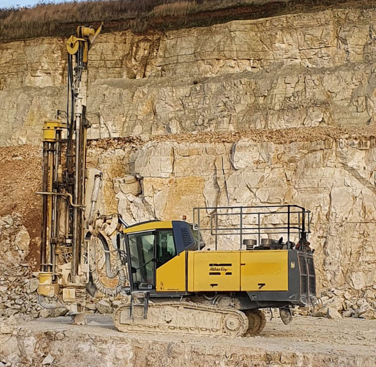 Atlas Copco ROC F6-44 - Бурова установка: фото 3 Atlas Copco ROC F6-44 - Бурова установка: фото 3