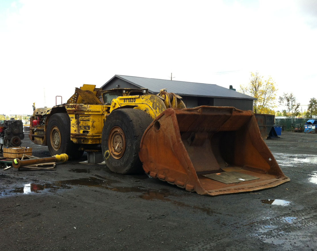 Atlas Copco ST1520 - Гірничодобувна техніка: фото 1 Atlas Copco ST1520 - Гірничодобувна техніка: фото 1