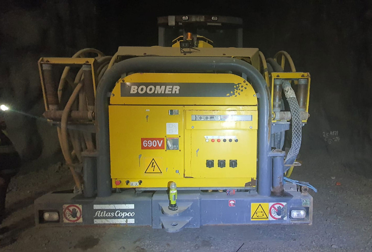Atlas Copco XE3-C30 - Гірничодобувна техніка: фото 4 Atlas Copco XE3-C30 - Гірничодобувна техніка: фото 4