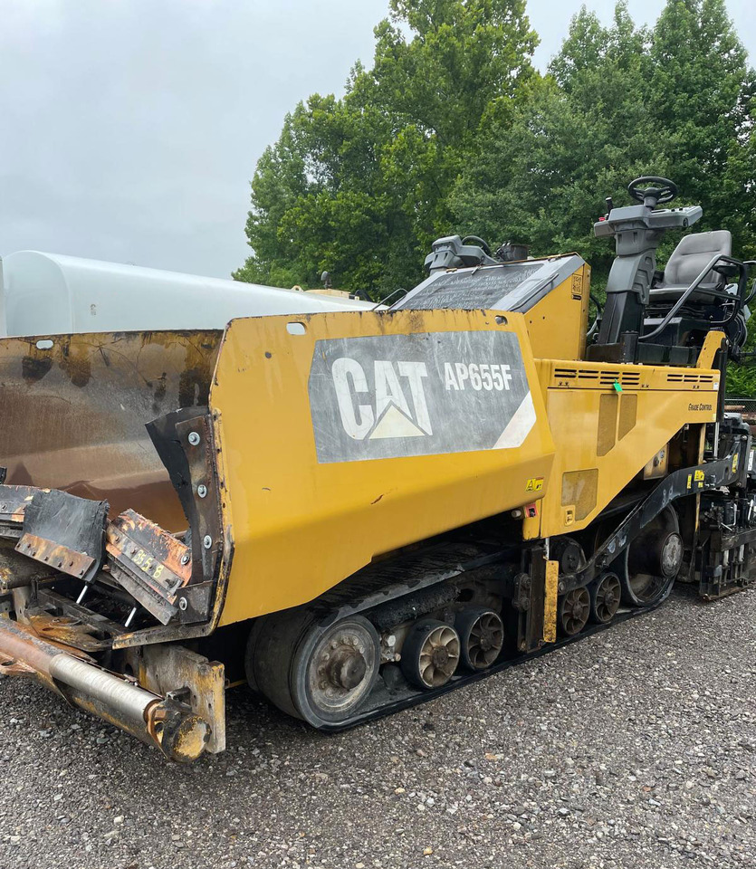 Caterpillar AP655F - Асфальтоукладач: фото 1 Caterpillar AP655F - Асфальтоукладач: фото 1