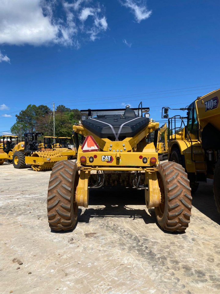 Cтабілізатор грунту Caterpillar RM400: фото 6 Cтабілізатор грунту Caterpillar RM400: фото 6