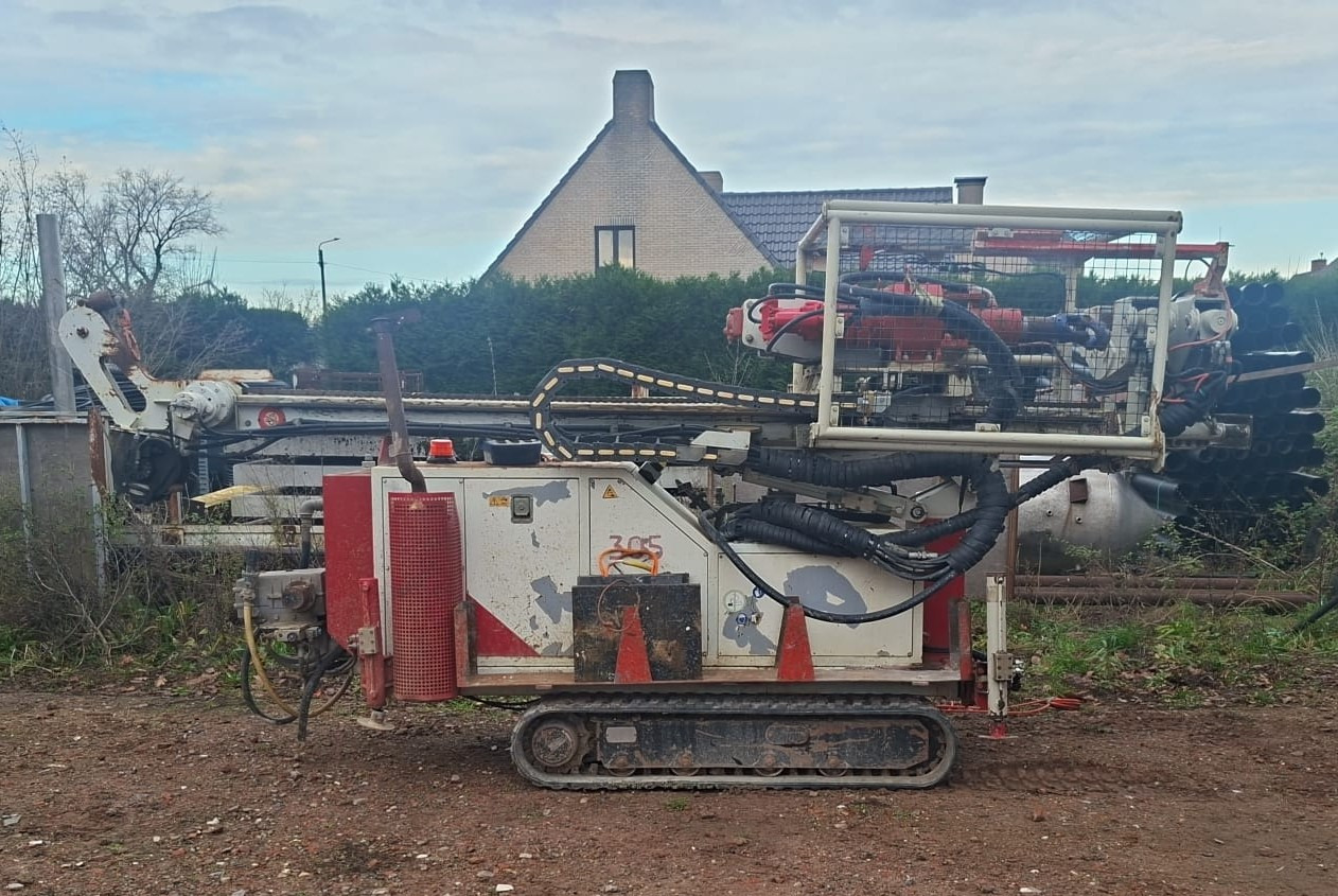 Comacchio GEO 305 - Бурова установка: фото 1 Comacchio GEO 305 - Бурова установка: фото 1