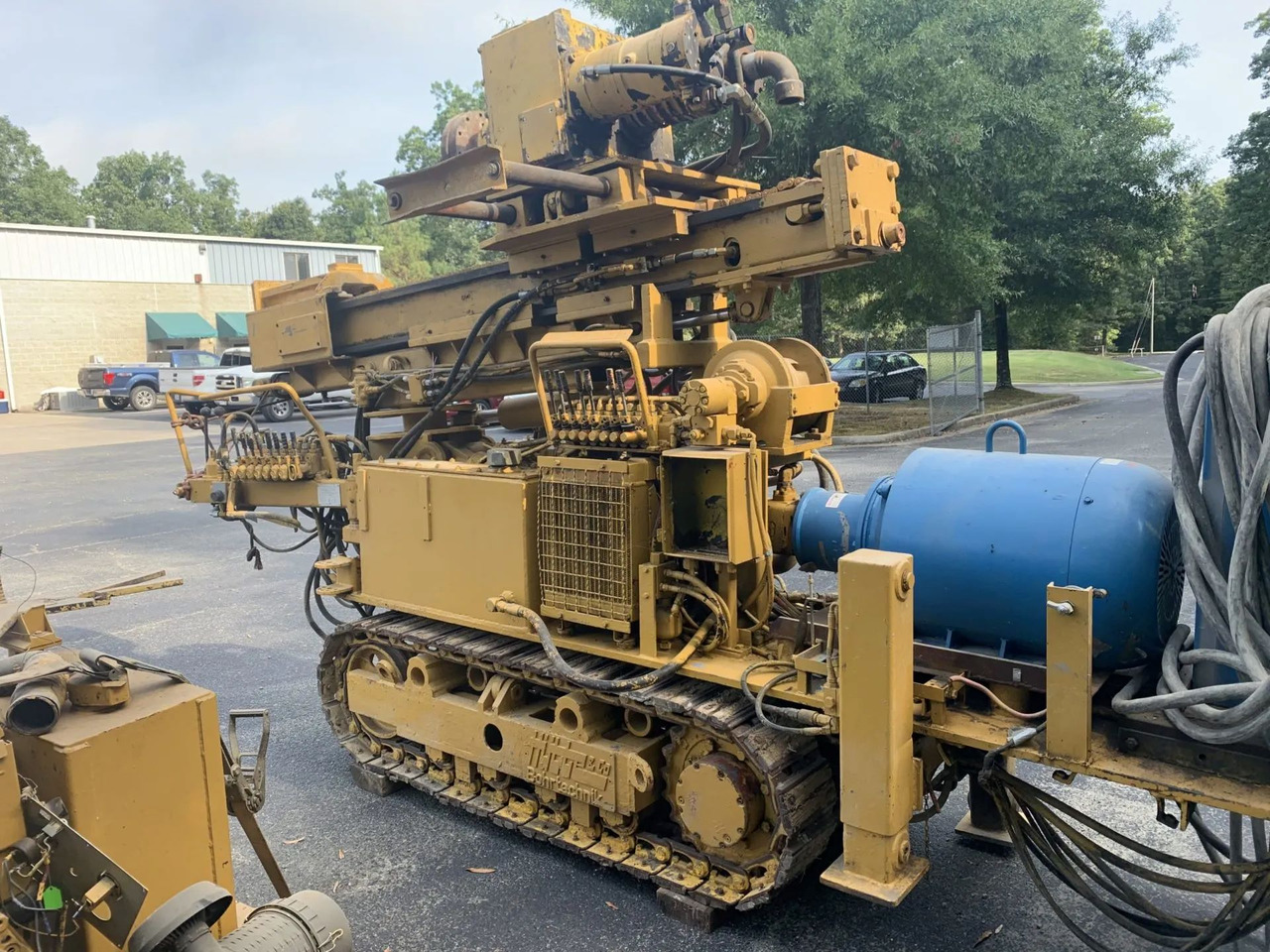 Hutte HBR 202-TF - Палебійна установка: фото 3 Hutte HBR 202-TF - Палебійна установка: фото 3