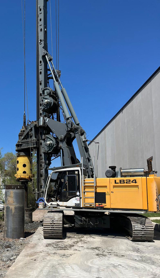 Liebherr LB-24 - Палебійна установка: фото 1 Liebherr LB-24 - Палебійна установка: фото 1