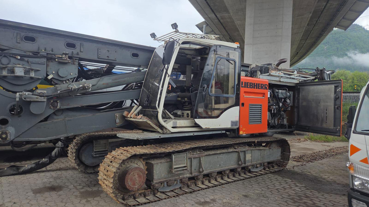 Liebherr LB16 - Палебійна установка: фото 3 Liebherr LB16 - Палебійна установка: фото 3