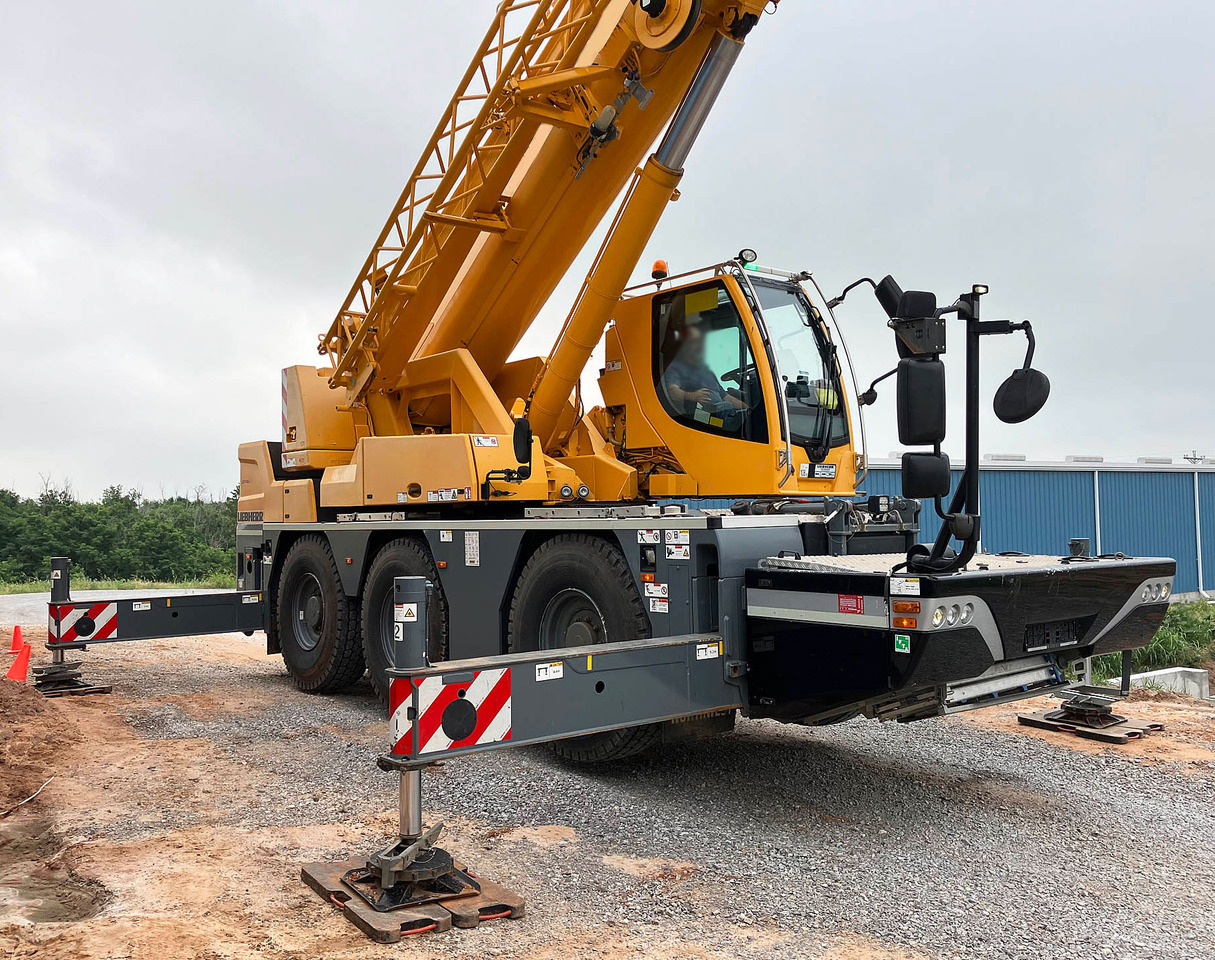 Liebherr LTC 1050-3.1 - Автокран: фото 2 Liebherr LTC 1050-3.1 - Автокран: фото 2