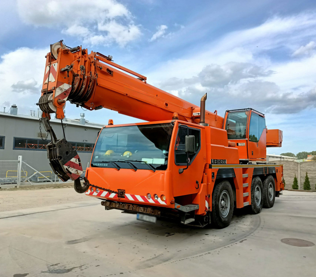 Liebherr LTM 1045-3.1 - Автокран: фото 2 Liebherr LTM 1045-3.1 - Автокран: фото 2