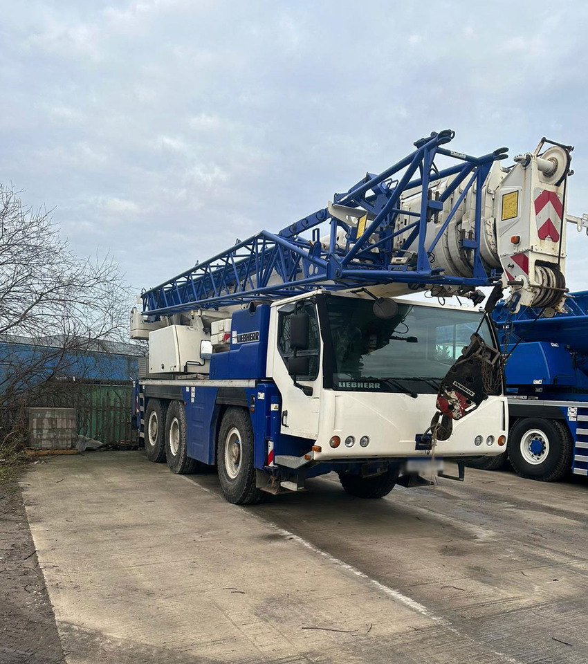 Liebherr LTM 1055-3.2 - Автокран: фото 3 Liebherr LTM 1055-3.2 - Автокран: фото 3