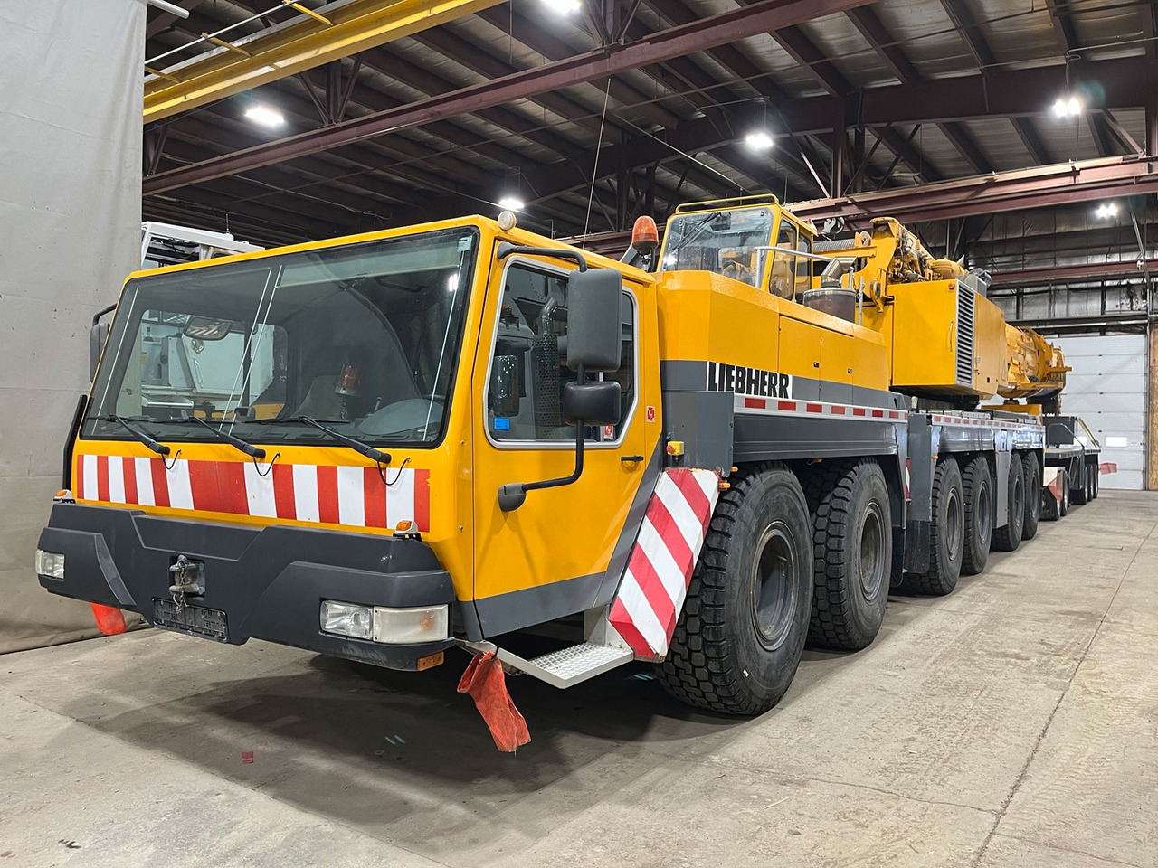 Liebherr LTM 1300-6.1 - Автокран: фото 1 Liebherr LTM 1300-6.1 - Автокран: фото 1