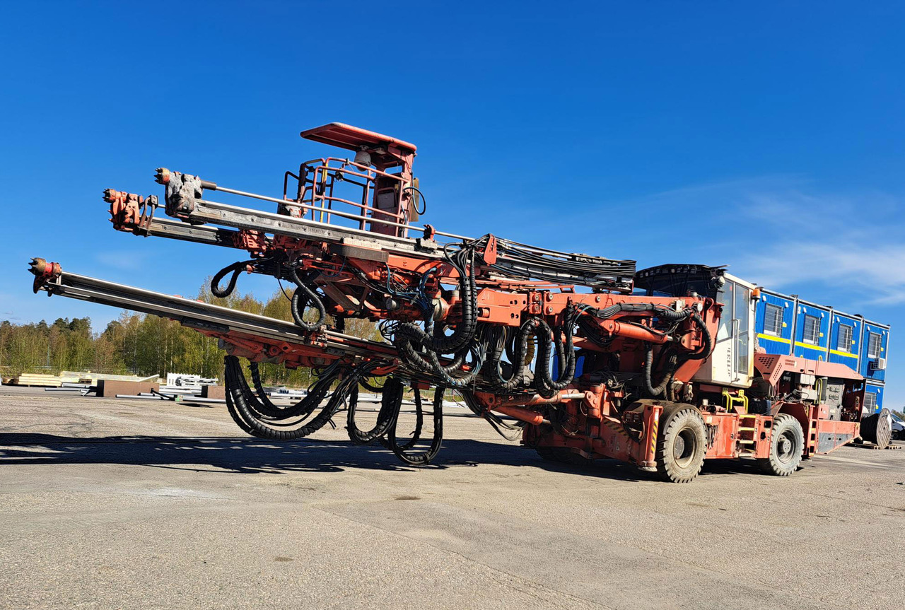 Sandvik DT1131I - Установка для горизонтального буріння: фото 3 Sandvik DT1131I - Установка для горизонтального буріння: фото 3