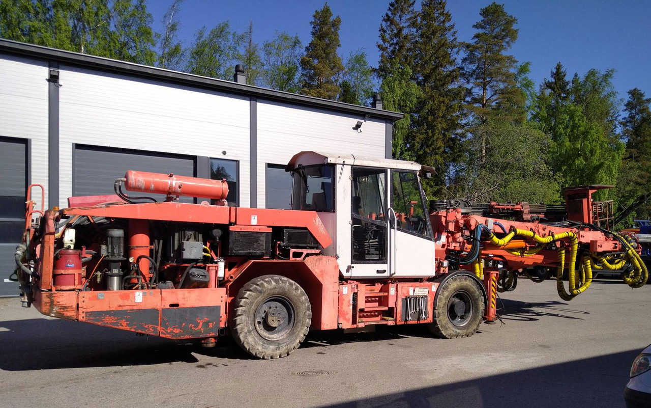 Sandvik DT920 - Бурова установка: фото 4 Sandvik DT920 - Бурова установка: фото 4