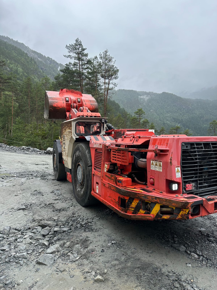 Sandvik LH410 - Гірничодобувна техніка: фото 4 Sandvik LH410 - Гірничодобувна техніка: фото 4