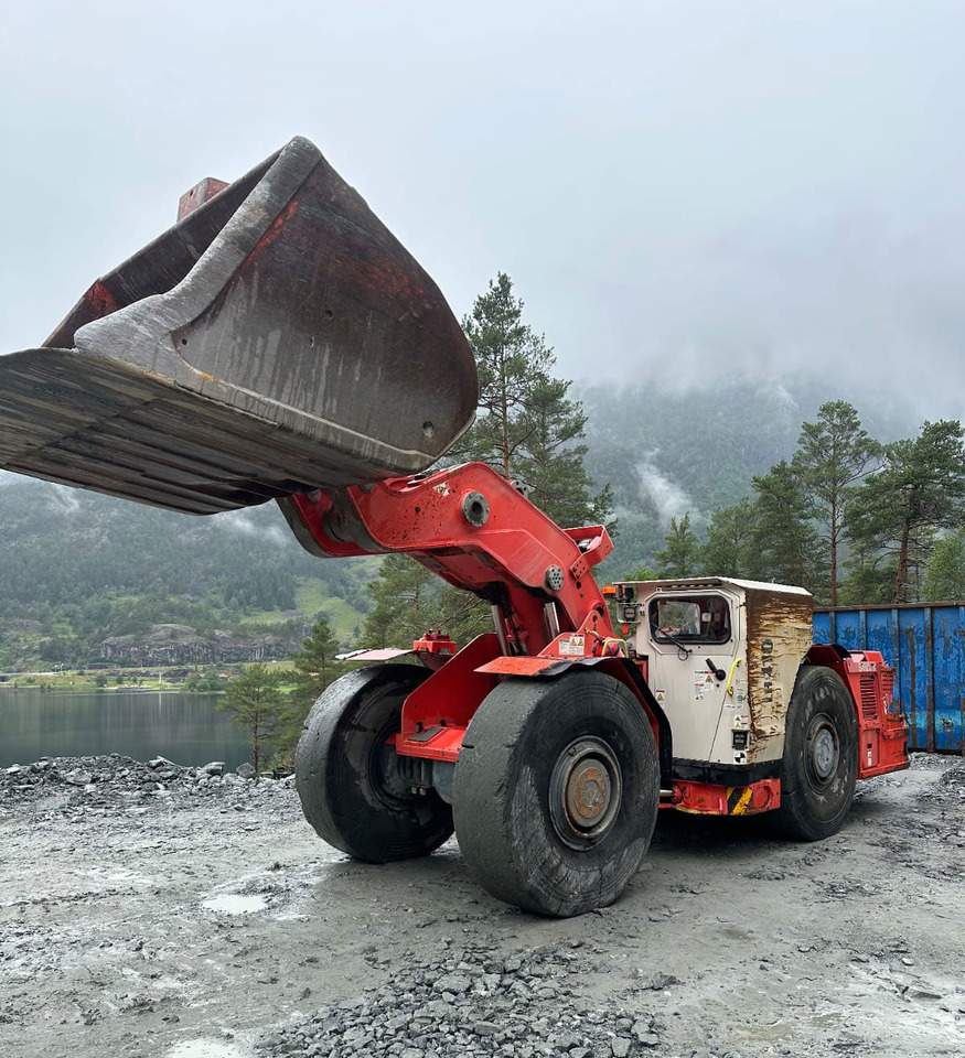 Sandvik LH410 - Гірничодобувна техніка: фото 1 Sandvik LH410 - Гірничодобувна техніка: фото 1
