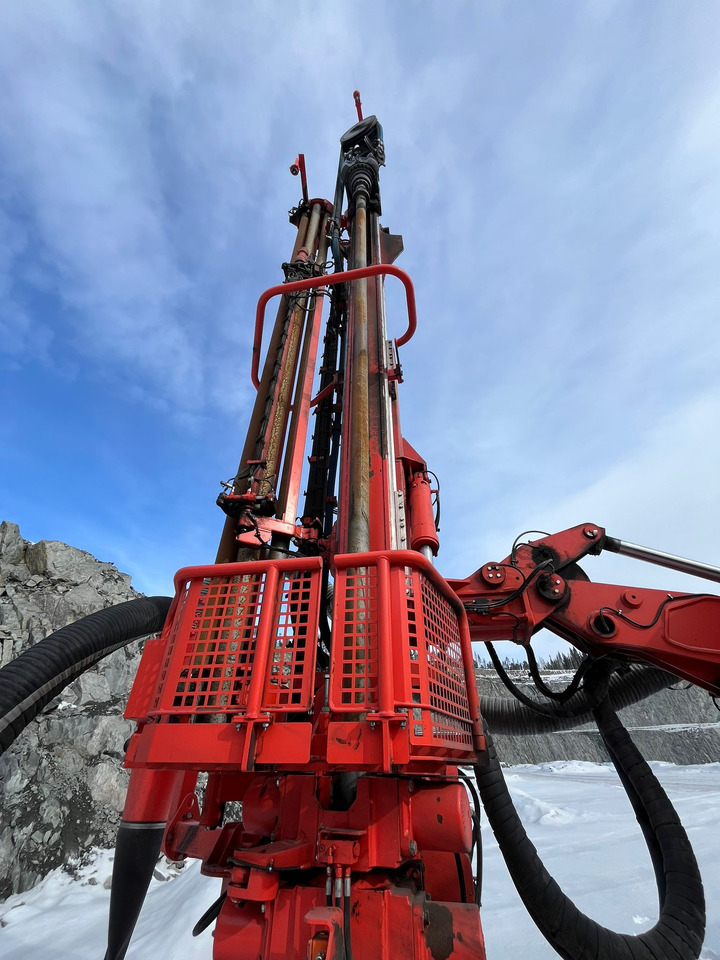 Sandvik Leopard DI650I - Бурова установка: фото 3 Sandvik Leopard DI650I - Бурова установка: фото 3