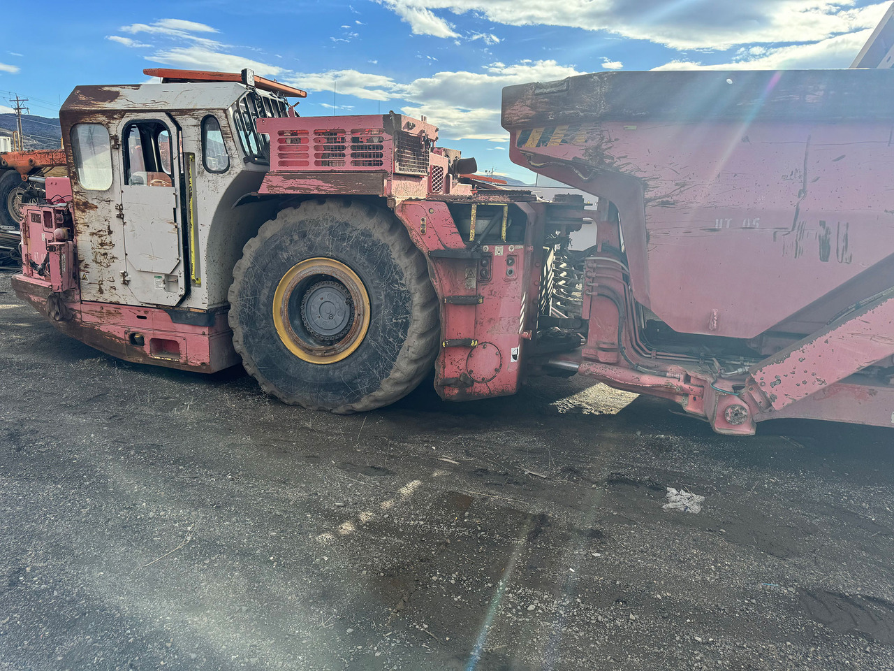 Sandvik TH430 - Гірничодобувна техніка: фото 2 Sandvik TH430 - Гірничодобувна техніка: фото 2