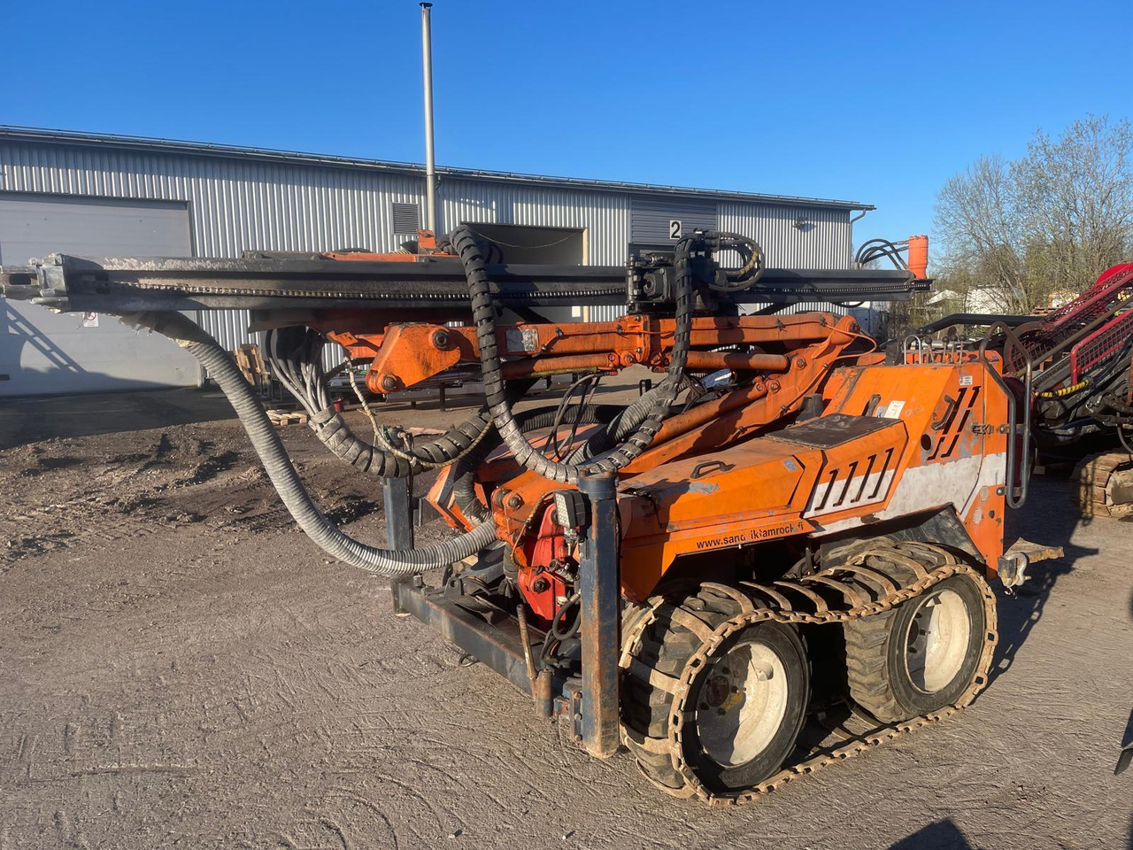 Tamrock Commando 120R - Бурова установка: фото 1 Tamrock Commando 120R - Бурова установка: фото 1