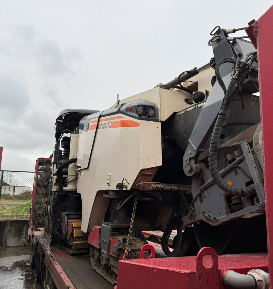 Wirtgen W 120 CFI - Дорожня фреза: фото 4 Wirtgen W 120 CFI - Дорожня фреза: фото 4