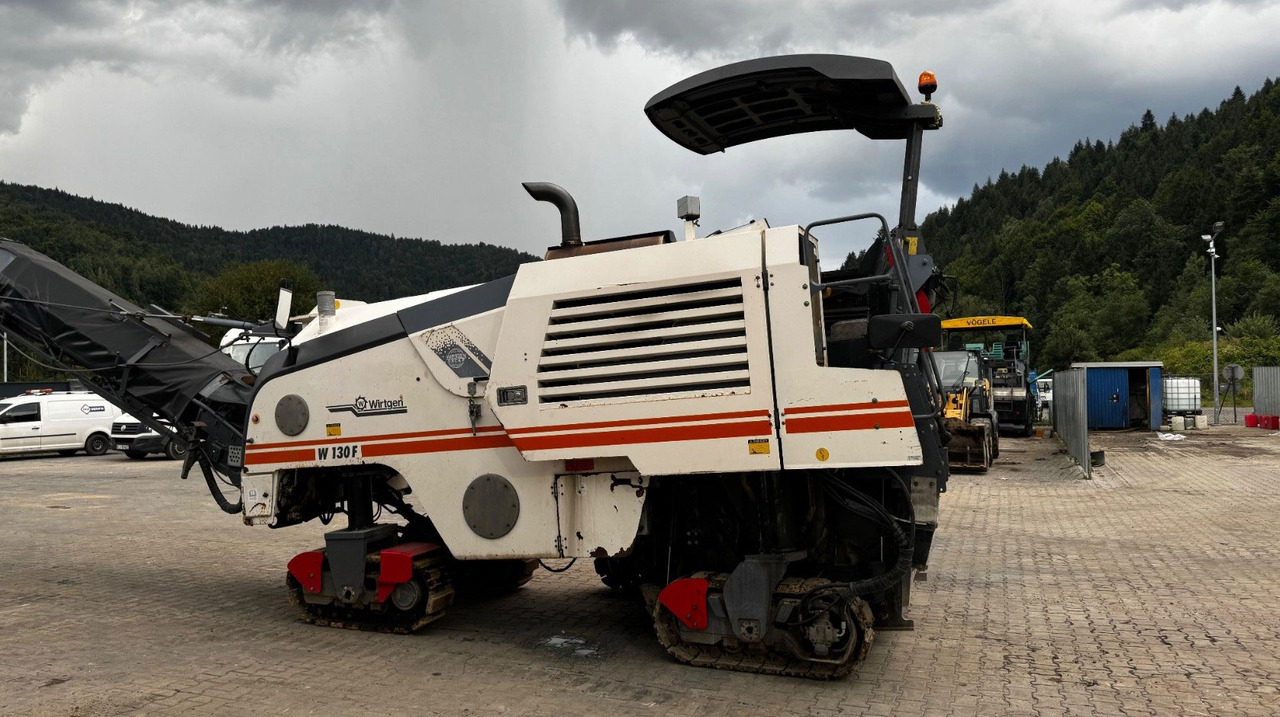 Wirtgen W 130 F - Дорожня фреза: фото 5 Wirtgen W 130 F - Дорожня фреза: фото 5