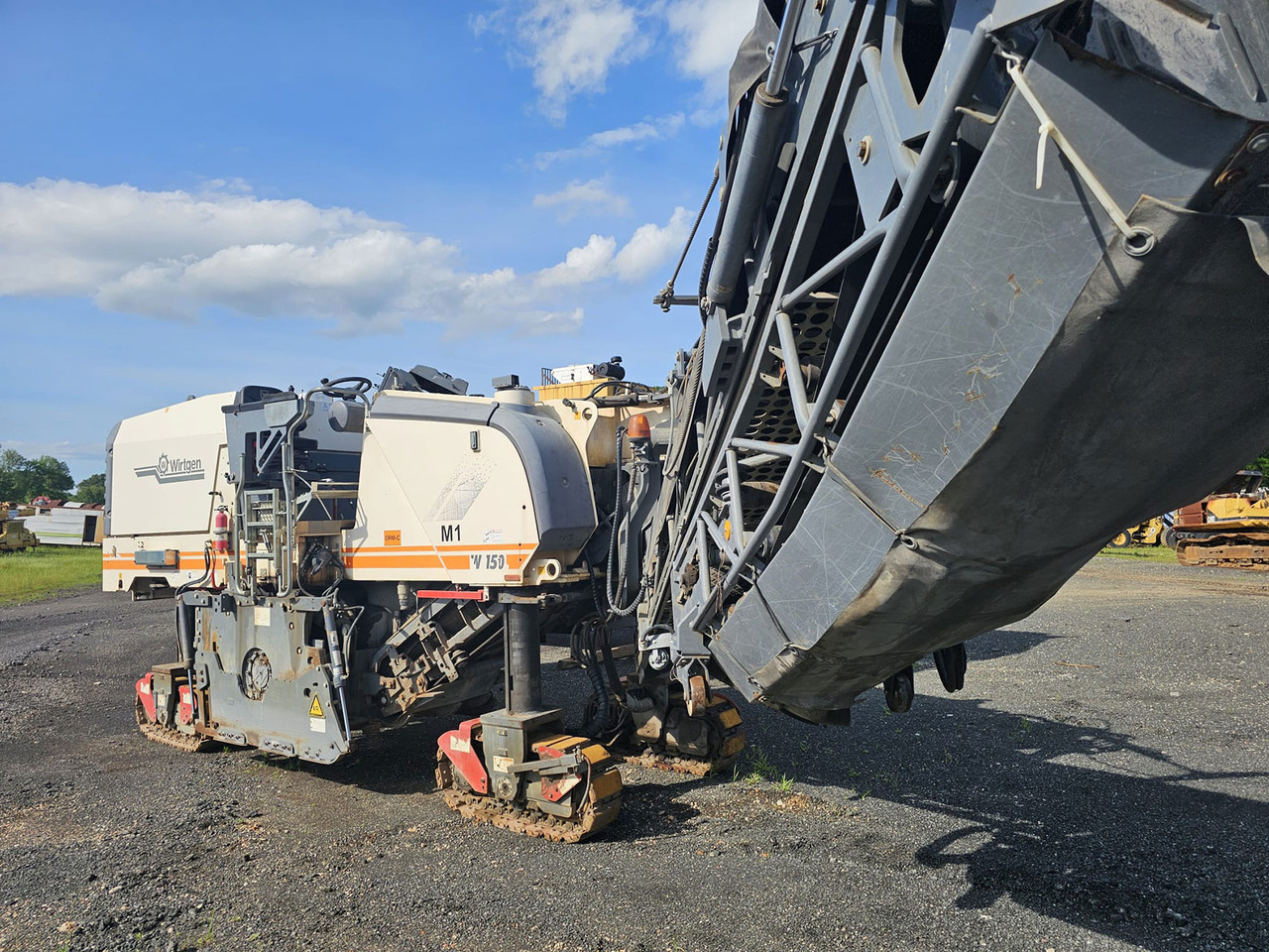 Wirtgen W 150 - Дорожня фреза: фото 4 Wirtgen W 150 - Дорожня фреза: фото 4