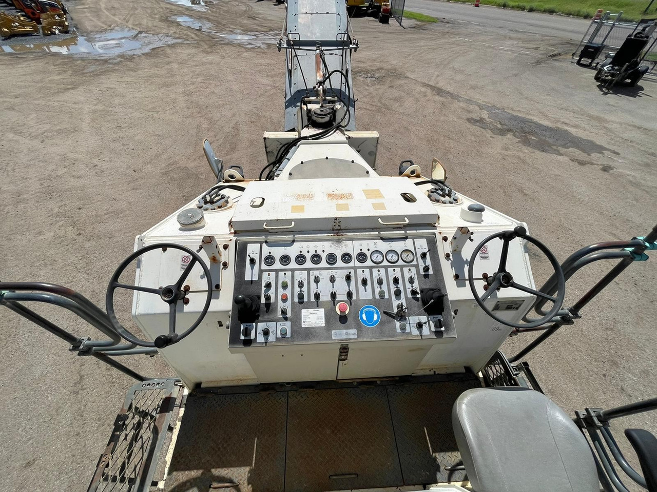 Wirtgen W 1900 - Дорожня фреза: фото 5 Wirtgen W 1900 - Дорожня фреза: фото 5