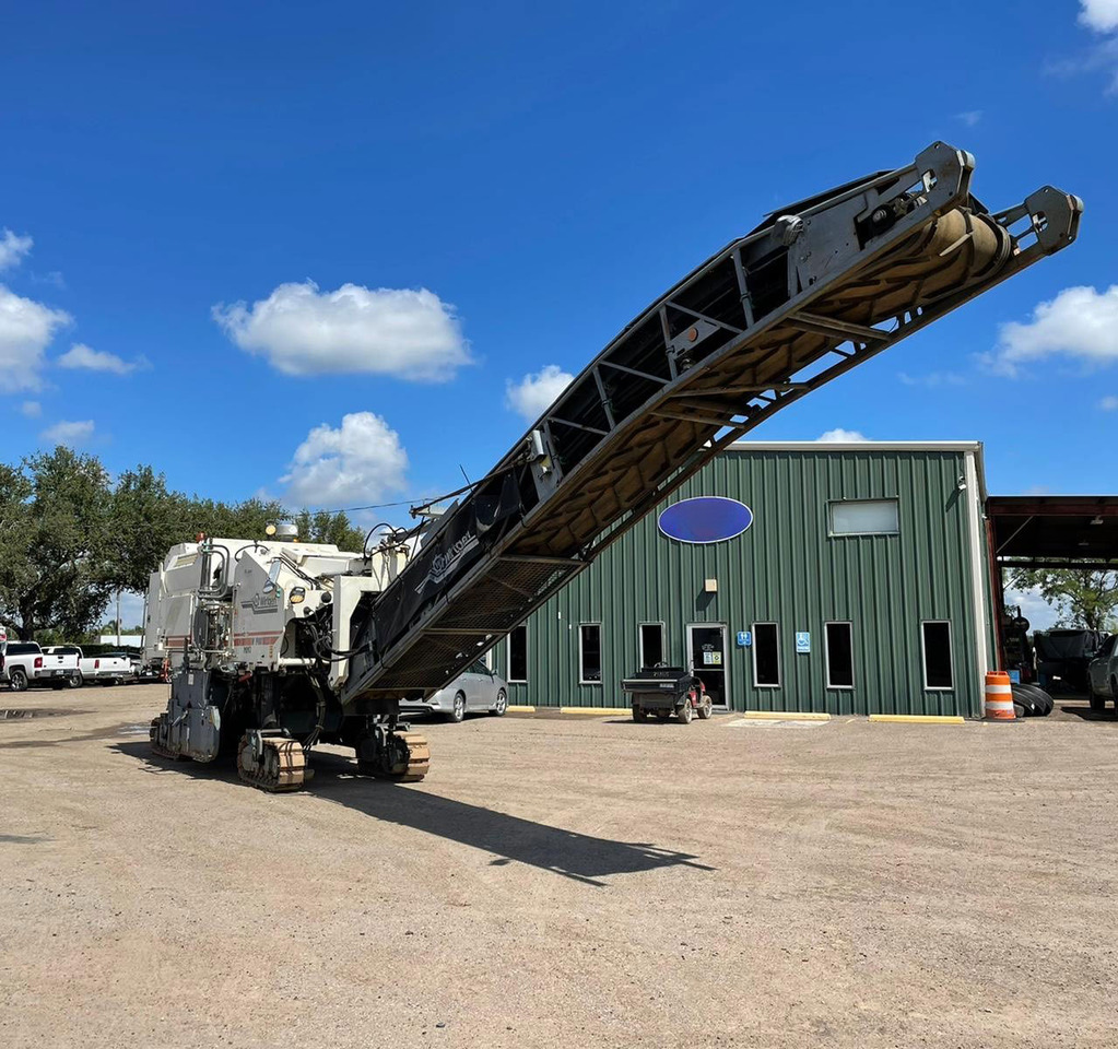 Wirtgen W 1900 - Дорожня фреза: фото 3 Wirtgen W 1900 - Дорожня фреза: фото 3