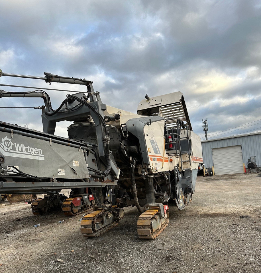 Wirtgen W 210 i - Дорожня фреза: фото 3 Wirtgen W 210 i - Дорожня фреза: фото 3