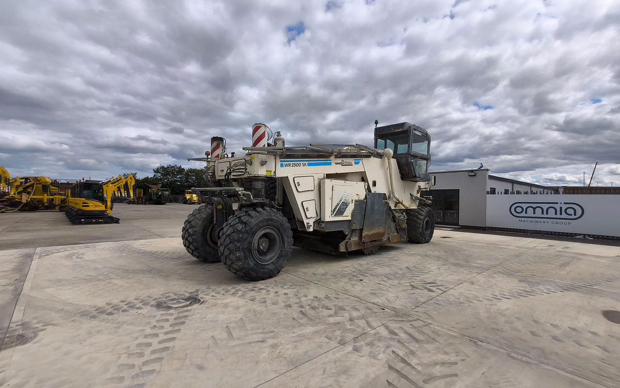 Wirtgen WR 2500 SK - Cтабілізатор грунту: фото 4 Wirtgen WR 2500 SK - Cтабілізатор грунту: фото 4