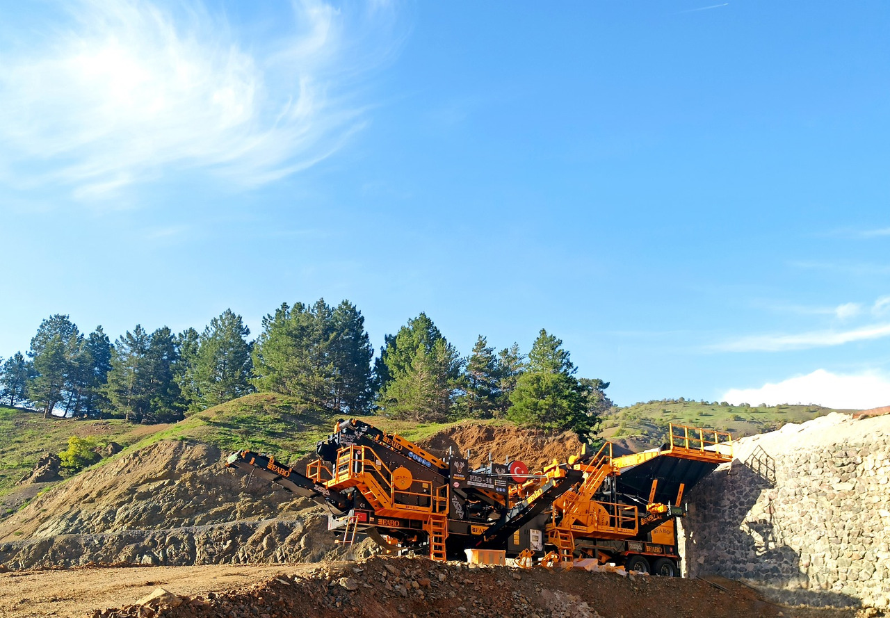 FABO Mobile crusher - Мобільна дробарка: фото 2 FABO Mobile crusher - Мобільна дробарка: фото 2