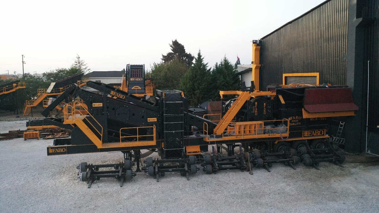 FABO Mobile crusher - Мобільна дробарка: фото 2 FABO Mobile crusher - Мобільна дробарка: фото 2