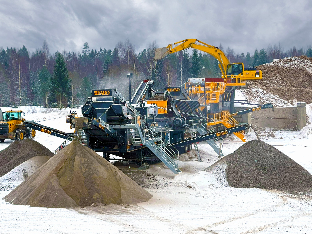 FABO Mobile crusher - Мобільна дробарка: фото 4 FABO Mobile crusher - Мобільна дробарка: фото 4