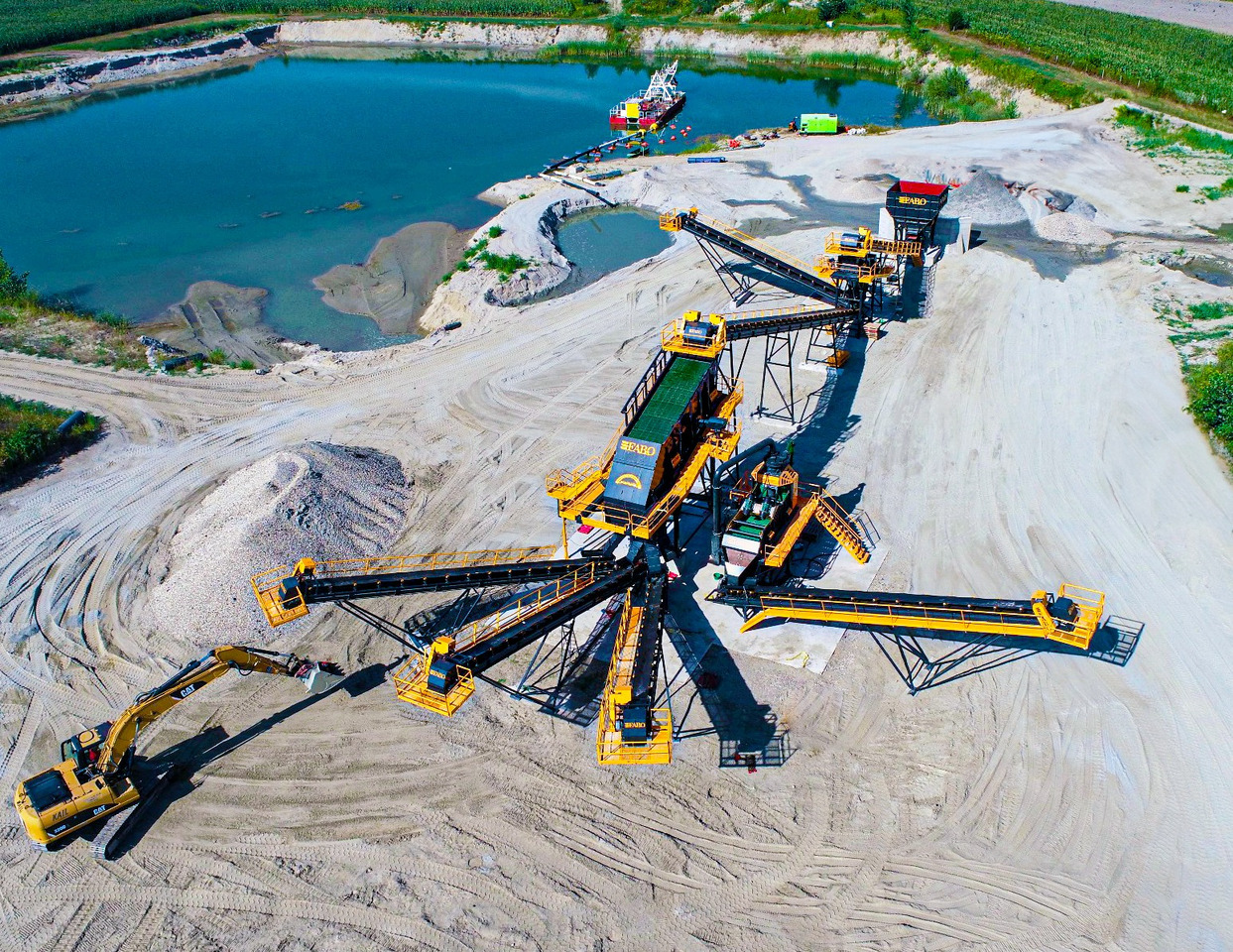 FABO crusher-stone crusher - Дробарка: фото 1 FABO crusher-stone crusher - Дробарка: фото 1