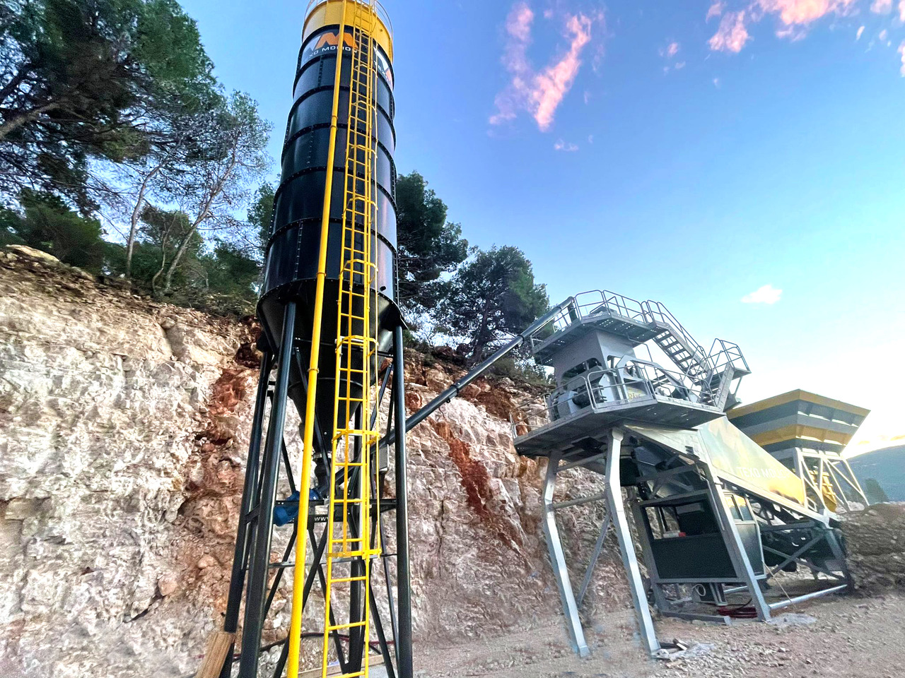 FABO mobile concrete batching plant - Бетонний завод: фото 3 FABO mobile concrete batching plant - Бетонний завод: фото 3