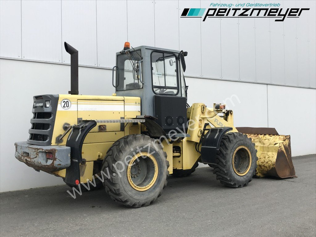 FURUKAWA RADLADER 325 Klima - Колісний навантажувач: фото 4 FURUKAWA RADLADER 325 Klima - Колісний навантажувач: фото 4