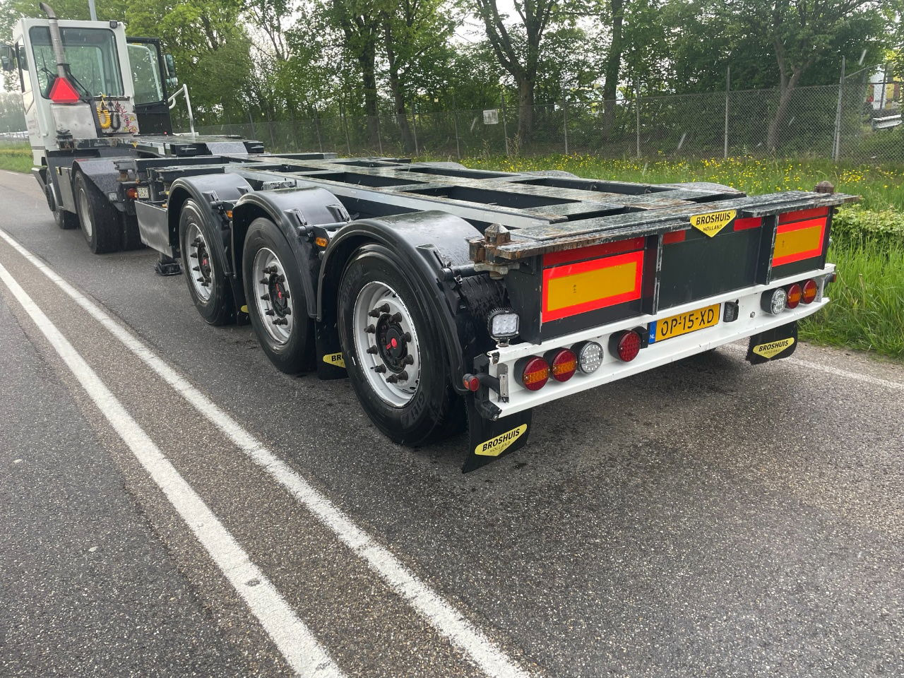 Broshuis Mfcc 20-30-40-45 FT HC / Disc brakes / Lifting axle / led / NL trailer/ - Контейнеровоз/ Змінний кузов напівпричіп: фото 3 Broshuis Mfcc 20-30-40-45 FT HC / Disc brakes / Lifting axle / led / NL trailer/ - Контейнеровоз/ Змінний кузов напівпричіп: фото 3