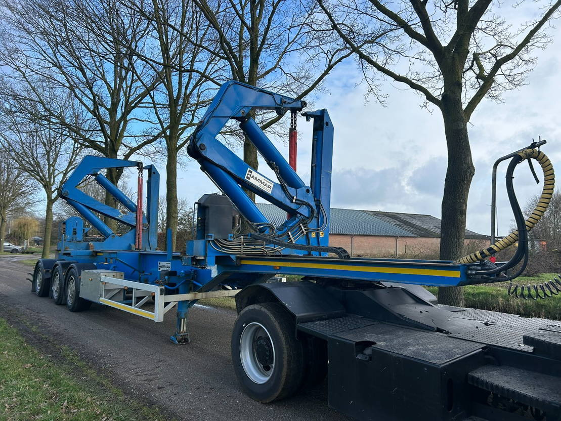 Hammar Sideloader 160 E / 20ft - 2 x 20 ft - 40 - Containers / 33 tons lifting c - Контейнеровоз/ Змінний кузов напівпричіп: фото 5 Hammar Sideloader 160 E / 20ft - 2 x 20 ft - 40 - Containers / 33 tons lifting c - Контейнеровоз/ Змінний кузов напівпричіп: фото 5