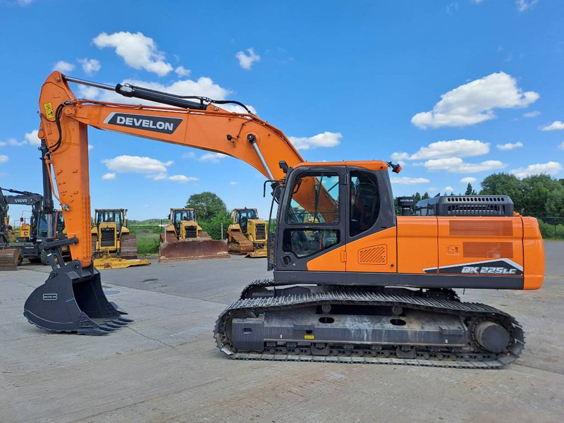 Develon DX225LC-7M - Гусеничний екскаватор: фото 1 Develon DX225LC-7M - Гусеничний екскаватор: фото 1