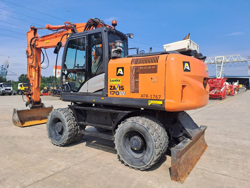 Hitachi ZX170W-5B - Колісний екскаватор: фото 2 Hitachi ZX170W-5B - Колісний екскаватор: фото 2