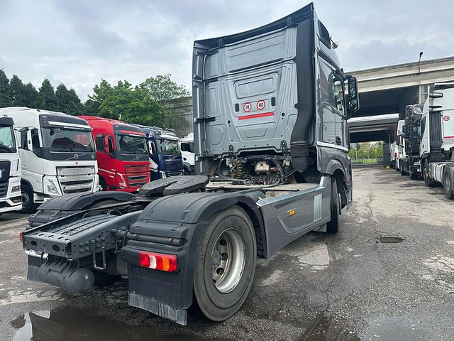 Mercedes-Benz Actros 1845 - Тягач: фото 4 Mercedes-Benz Actros 1845 - Тягач: фото 4