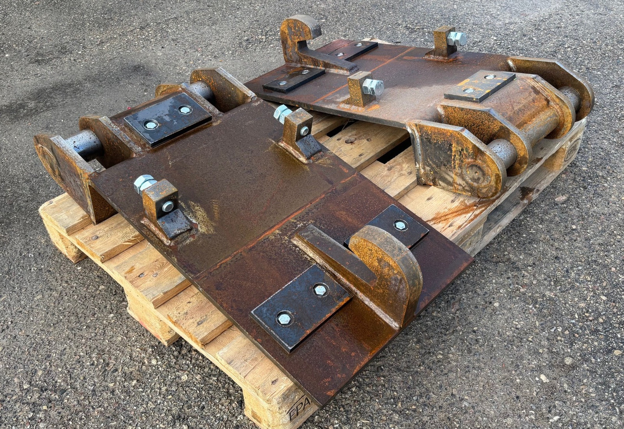 NTP10 B20 Top bracket plate - Зчіпний пристрій в категорії Екскаватори: фото 2 NTP10 B20 Top bracket plate - Зчіпний пристрій в категорії Екскаватори: фото 2