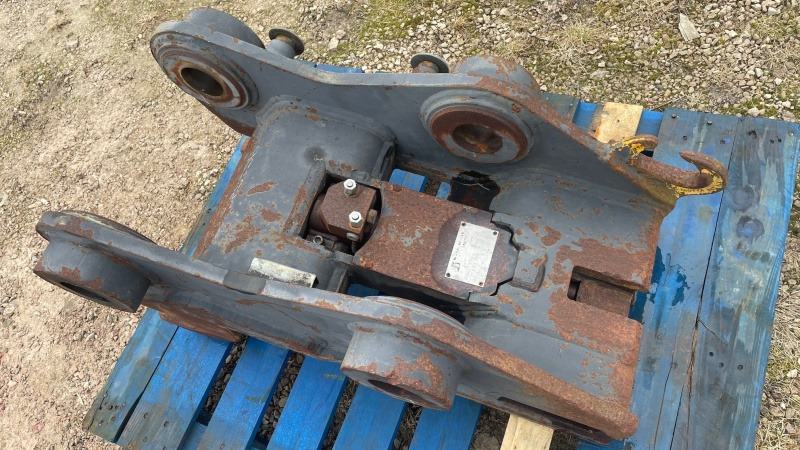 NTP20 B27 S2 - Зчіпний пристрій в категорії Екскаватори: фото 3 NTP20 B27 S2 - Зчіпний пристрій в категорії Екскаватори: фото 3