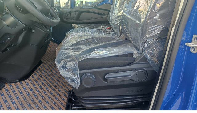 IVECO Daily 35S18H V Kastenwagen Klima Pilot DAB... - Суцільнометалевий фургон: фото 2 IVECO Daily 35S18H V Kastenwagen Klima Pilot DAB... - Суцільнометалевий фургон: фото 2