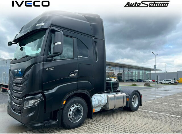 IVECO S-Way AS440S49T/P-AF4T COMFORT AERO PREMIUM LED... - Тягач: фото 1 IVECO S-Way AS440S49T/P-AF4T COMFORT AERO PREMIUM LED... - Тягач: фото 1