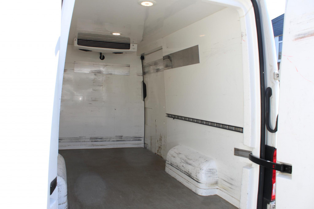 VW Crafter L2H2 Frischdienst 0° Kamera Klima Navi - Комерційний автомобіль: фото 3 VW Crafter L2H2 Frischdienst 0° Kamera Klima Navi - Комерційний автомобіль: фото 3