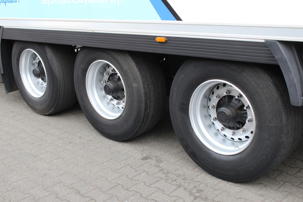 Lamberet CV 1550 Aluboden BPW TW FRC - Рефрижератор напівпричіп: фото 5 Lamberet CV 1550 Aluboden BPW TW FRC - Рефрижератор напівпричіп: фото 5