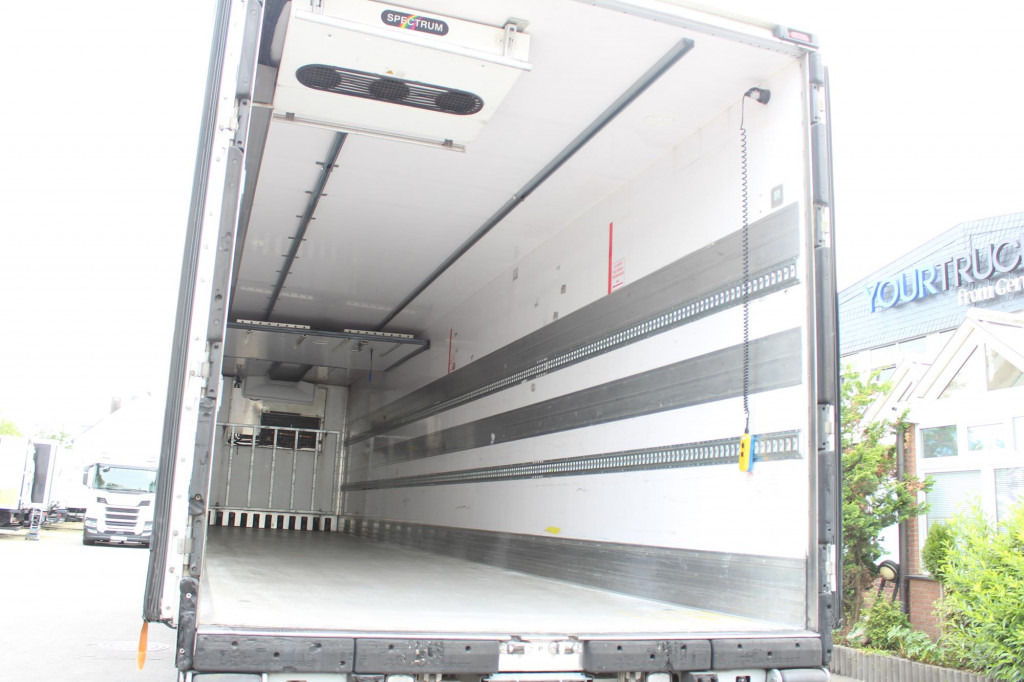 Рефрижератор напівпричіп Lamberet TK SLXi Spectrum 2,65h Bi-Temp LBW FRC Aluboden: фото 15 Рефрижератор напівпричіп Lamberet TK SLXi Spectrum 2,65h Bi-Temp LBW FRC Aluboden: фото 15