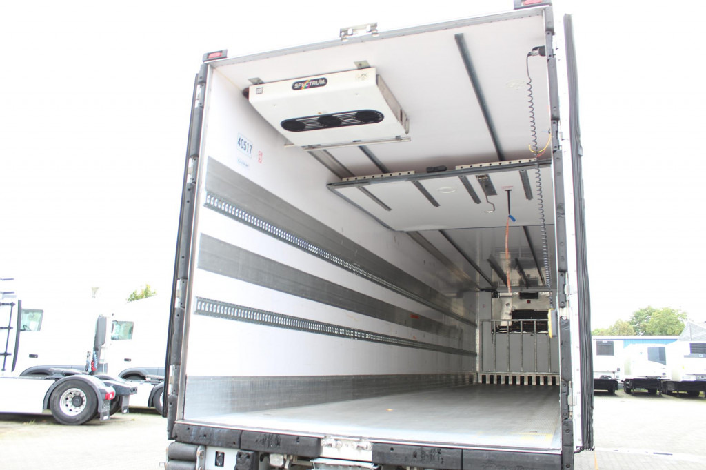 Рефрижератор напівпричіп Lamberet TK SLXi Spectrum 2,65h Bi-Temp LBW FRC Aluboden: фото 14 Рефрижератор напівпричіп Lamberet TK SLXi Spectrum 2,65h Bi-Temp LBW FRC Aluboden: фото 14